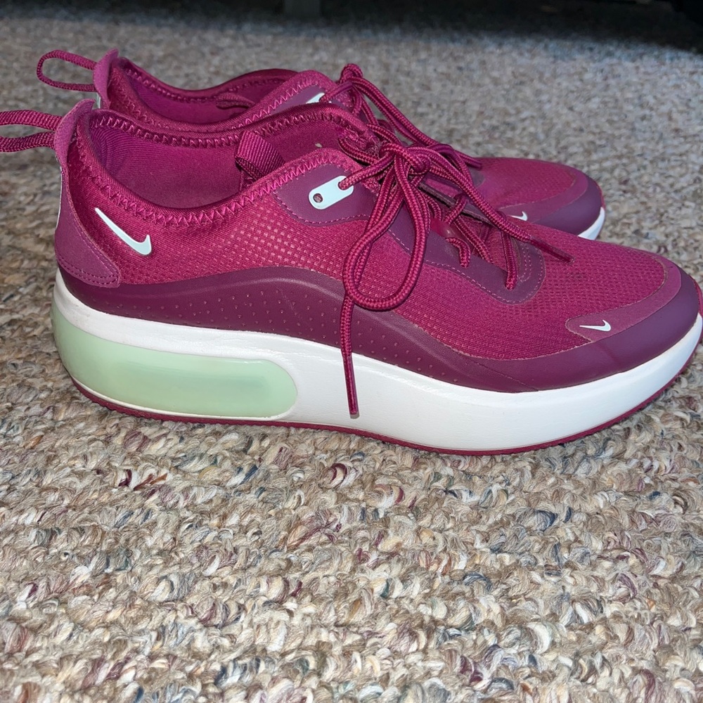Nike Air Max Dia Women's True Berry/Teal Tint Style AQ4312 600 Size 8.5